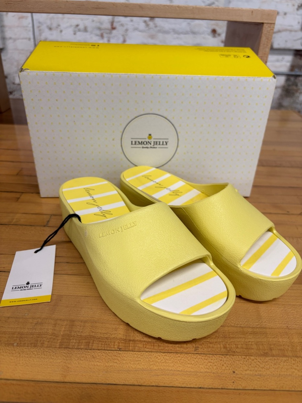 Lemon Jelly Lemonade Yellow Platform Slide Sandals
